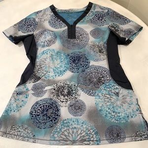 Premiere Healing Hands Scrub Top XS